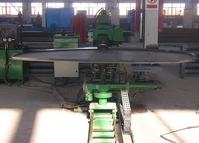   Abnormity flat-bottomed dished end folding machine flange machine(图1)